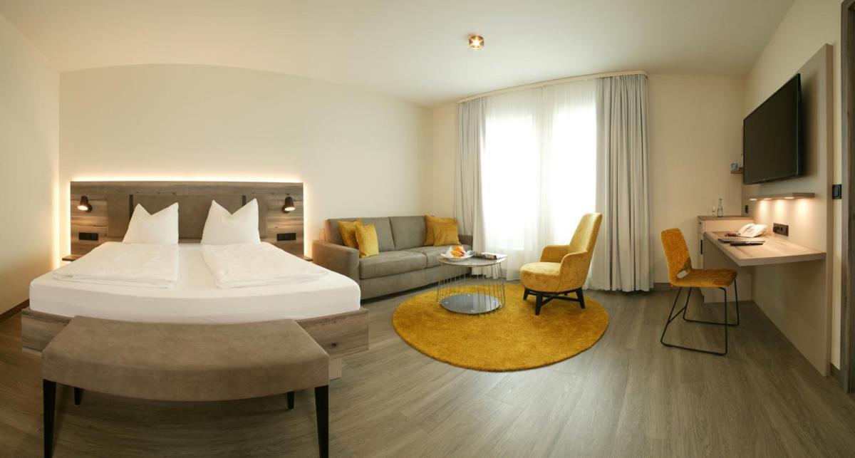 Hotel Sonne Garni Rudersberg Екстериор снимка